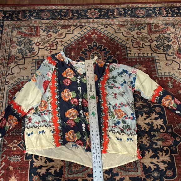 Johnny Was Multicolor Floral Blouse - Picture 4 of 4